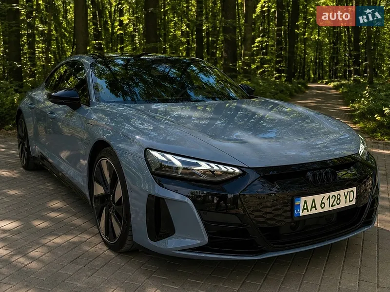 Audi e-tron GT 2021