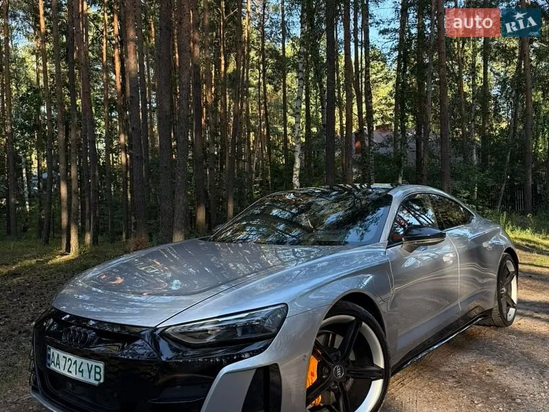 Audi e-tron GT 2021