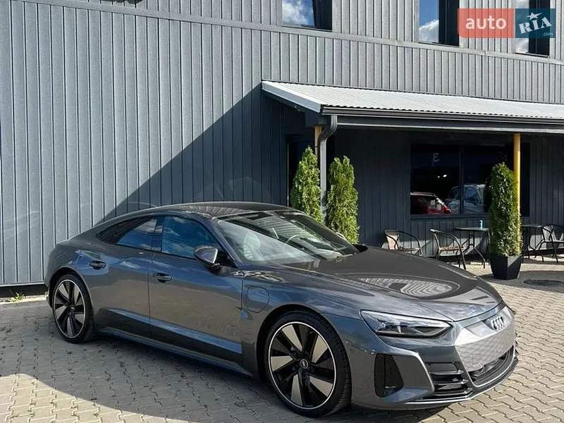Audi e-tron GT 2021