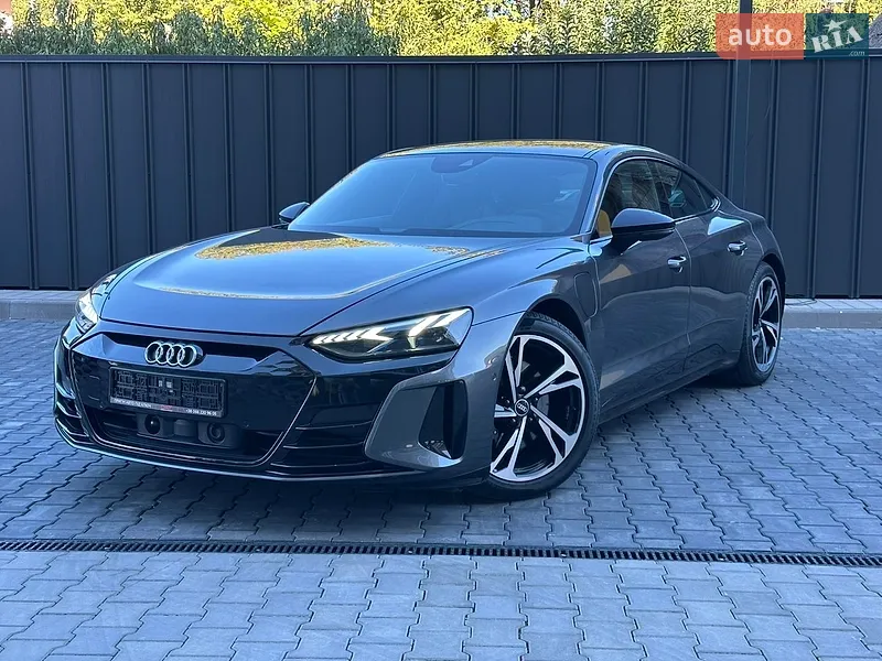Audi e-tron GT 2021