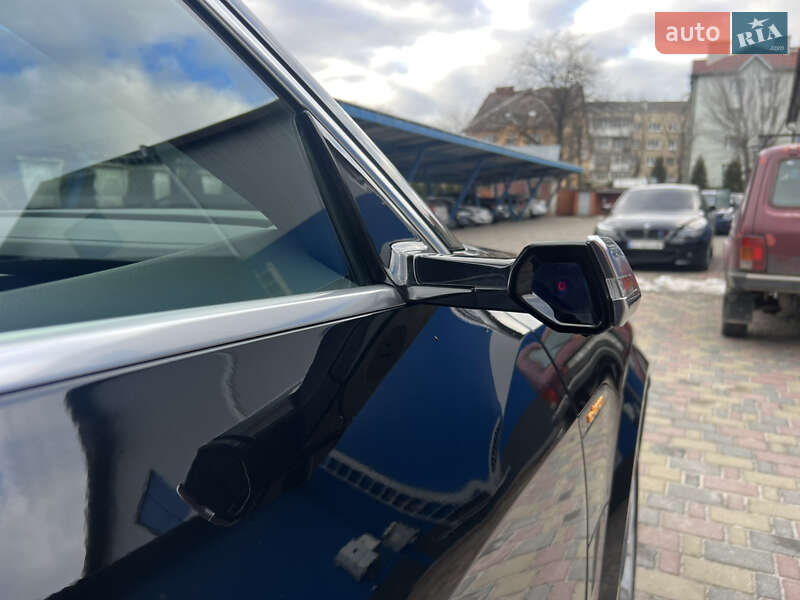 Audi e-tron S Sportback