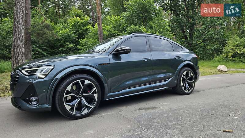 Audi e-tron S Sportback
