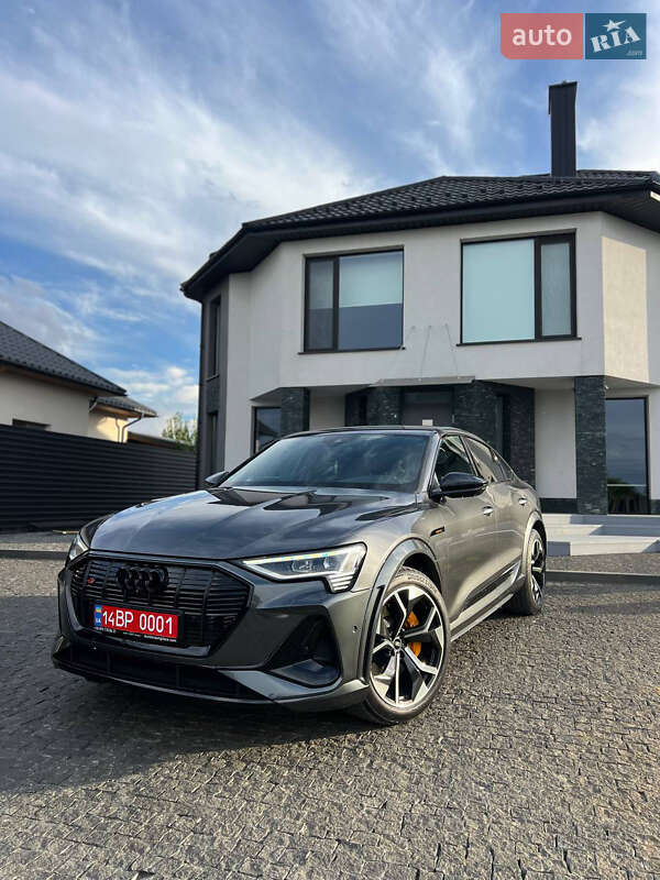 Audi e-tron S Sportback