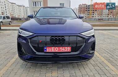 Audi e-tron S  2022