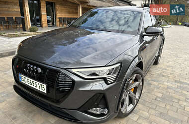 Audi e-tron S  2022