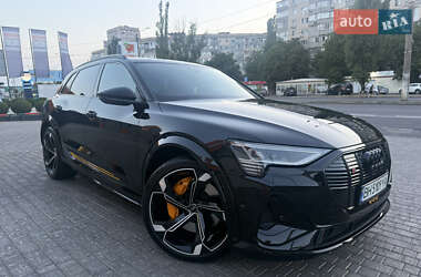 Audi e-tron S  2022