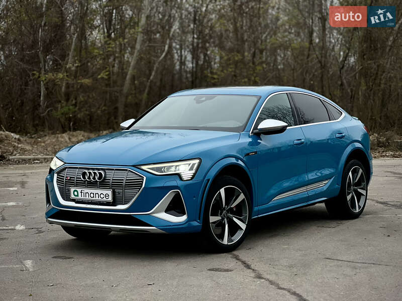 Audi e-tron S