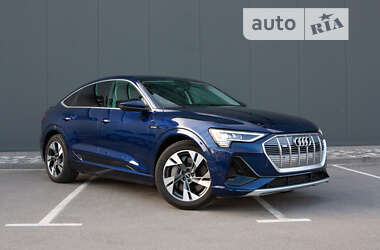 Audi e-tron Sportback  2021