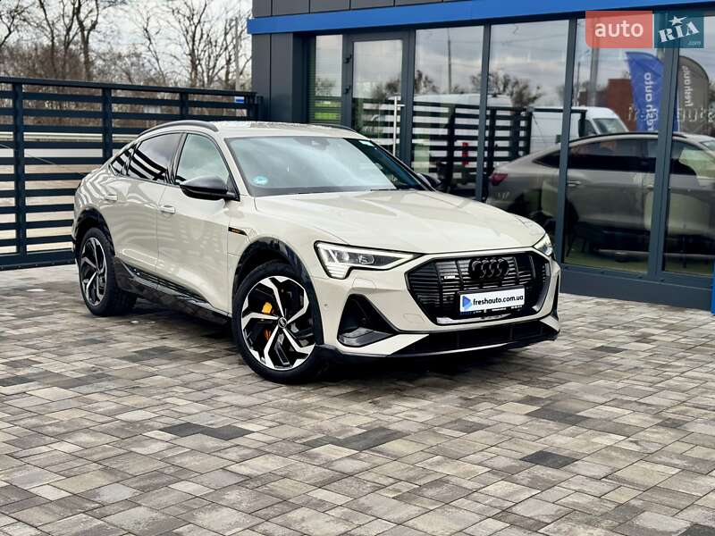 Audi e-tron Sportback 2022 року в Рівному