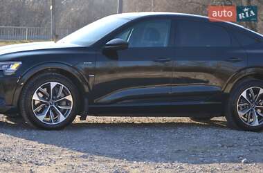 Audi e-tron Sportback  2021