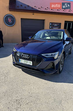 Audi e-tron Sportback  2021