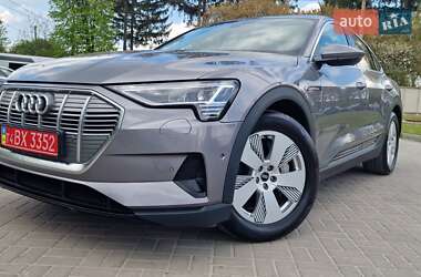 Audi e-tron Sportback  2021