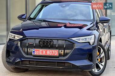 Audi e-tron Sportback  2021
