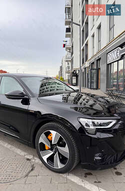 Audi e-tron Sportback  2020