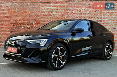 Audi e-tron Sportback  2021