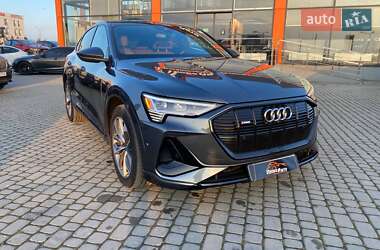Audi e-tron Sportback  2021