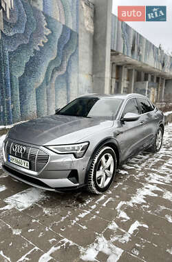 Audi e-tron Sportback  2020