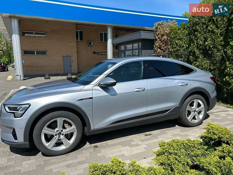 Audi e-tron Sportback