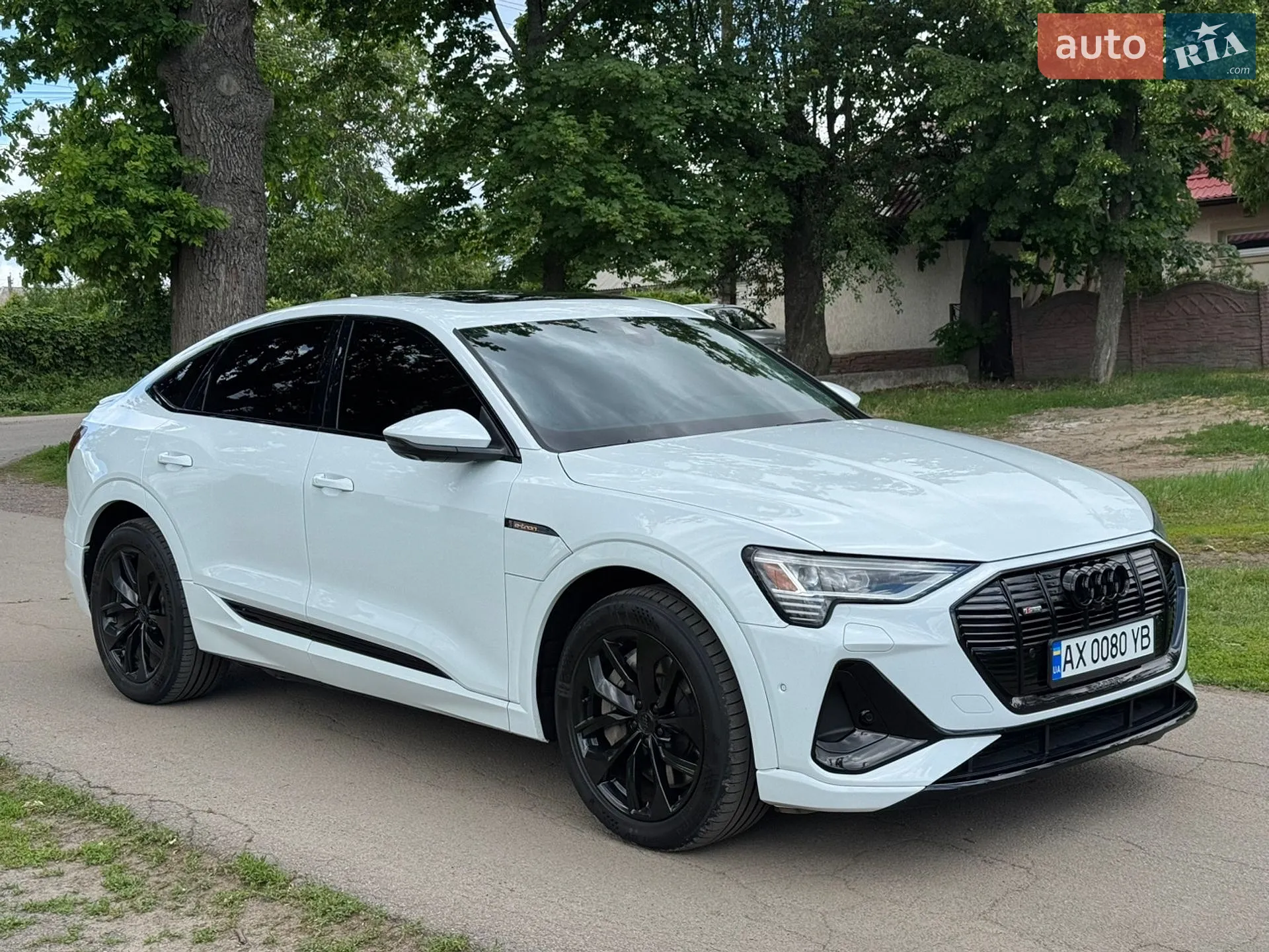 Audi e-tron Sportback 2020 VIN WA12AAGE6MB000831 фото оголошення 3 з 25