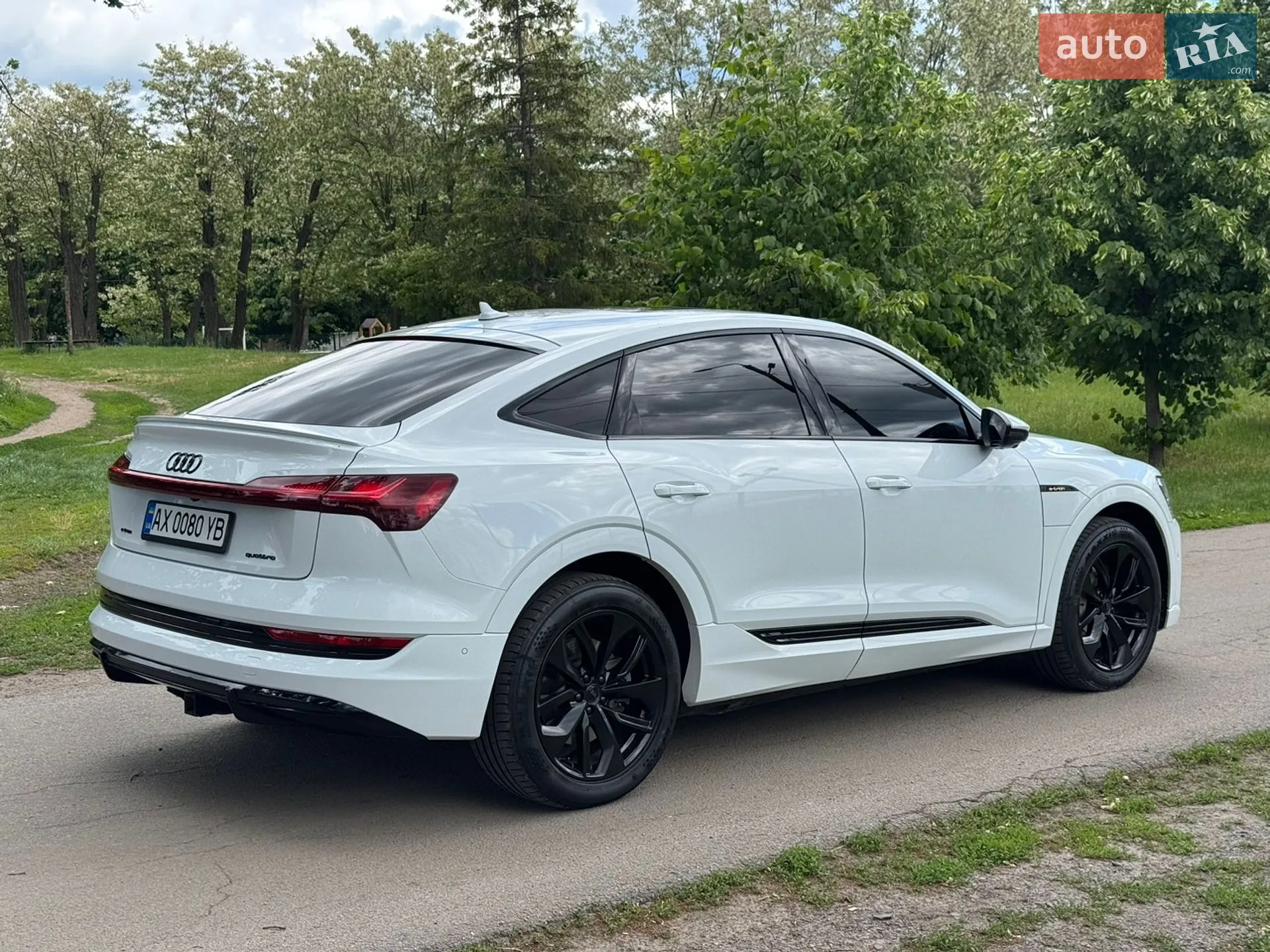 Audi e-tron Sportback 2020 VIN WA12AAGE6MB000831 фото оголошення 5 з 25