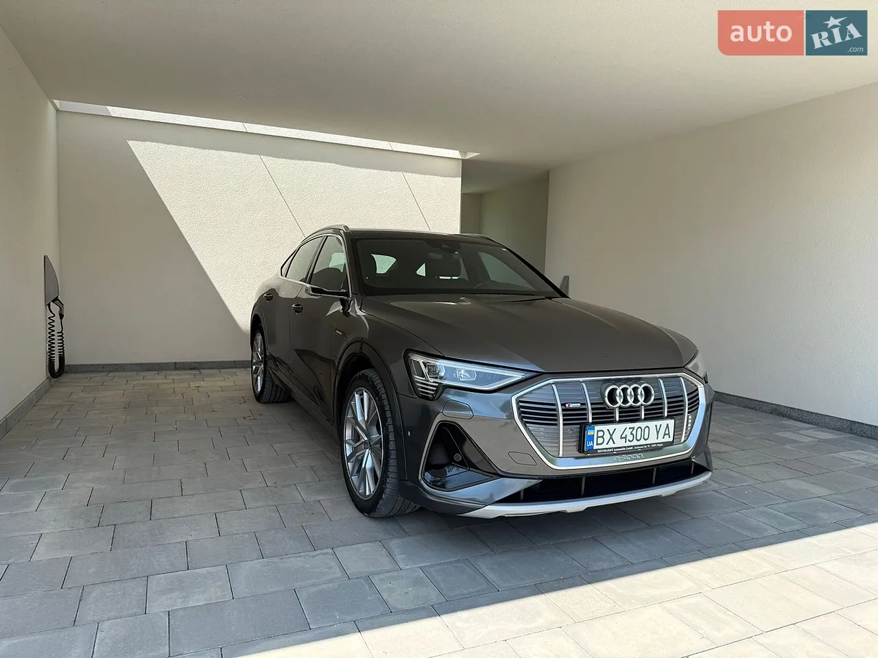 2020 Audi e-tron Sportback - мініатюра 3