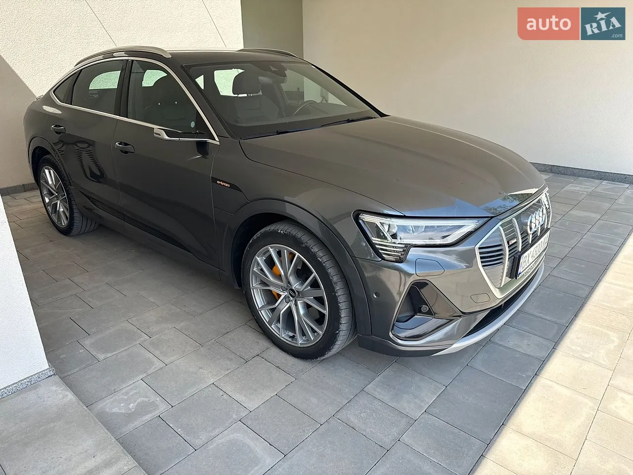 2020 Audi e-tron Sportback - мініатюра 4