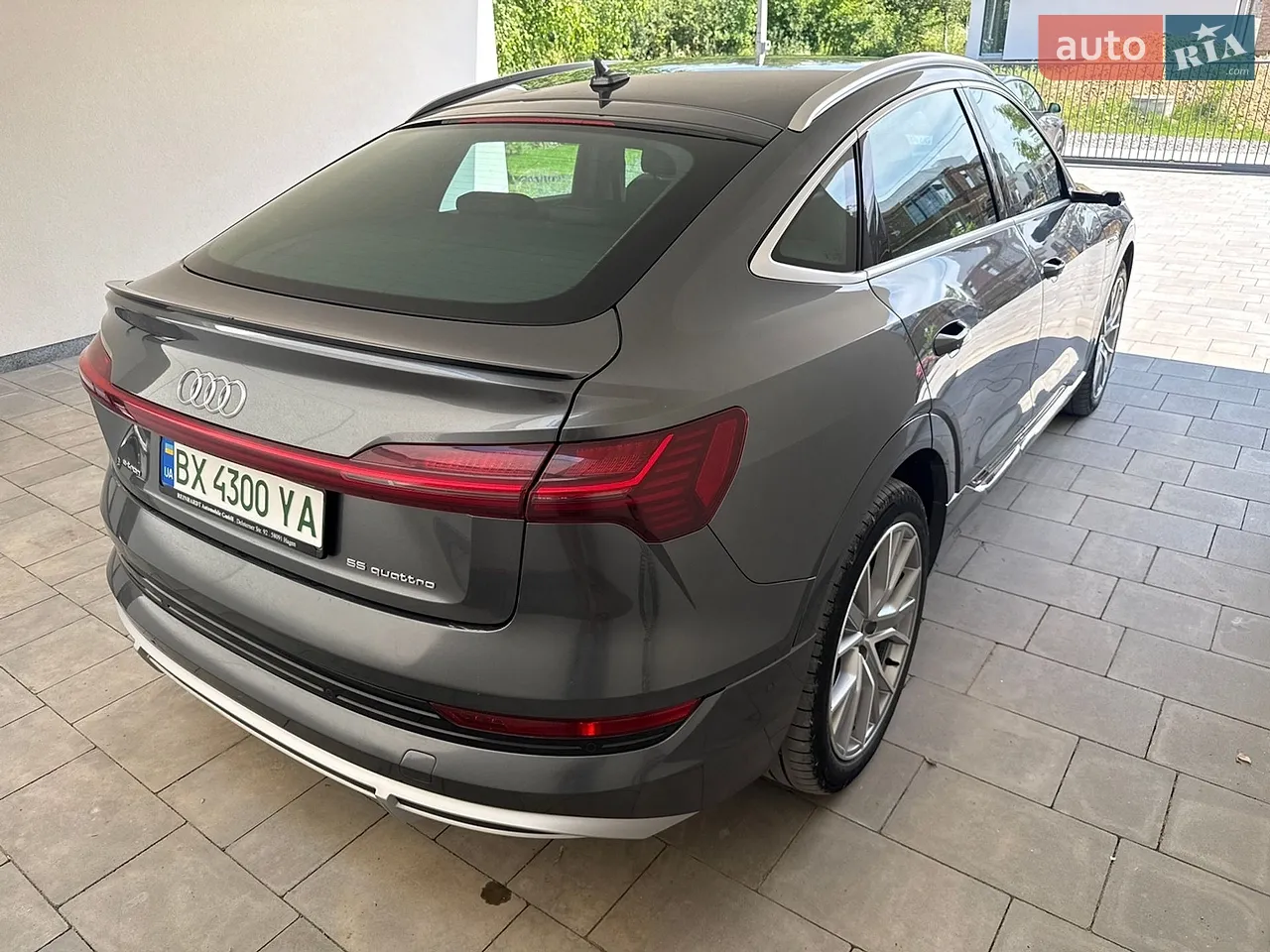 2020 Audi e-tron Sportback - мініатюра 5