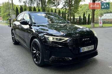 Audi e-tron  2020