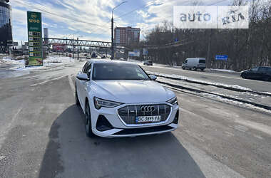 Audi e-tron  2020