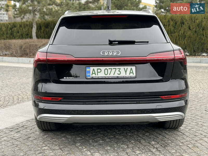 Внедорожник / Кроссовер Audi e-tron 2019 в Запорожье фото 4 Внедорожник / Кроссовер Audi e-tron 2019 в Запорожье