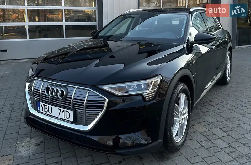 Audi e-tron