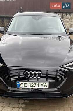 Audi e-tron  2019