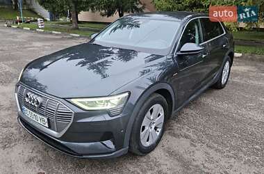 Audi e-tron  2020
