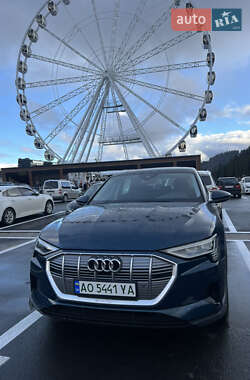 Audi e-tron  2020