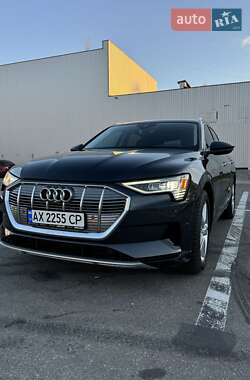 Audi e-tron  2019