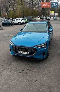 Audi e-tron  2019