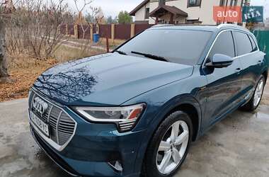 Audi e-tron 2019