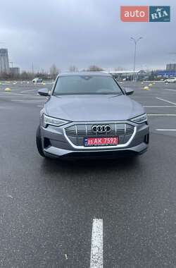 Audi e-tron  2020