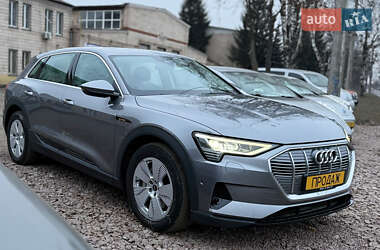 Audi e-tron  2020
