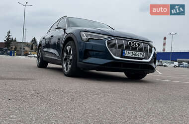 Audi e-tron  2019