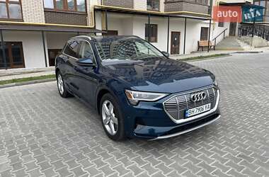 Audi e-tron  2019