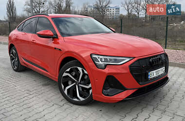 Audi e-tron  2020