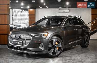 Audi e-tron  2019