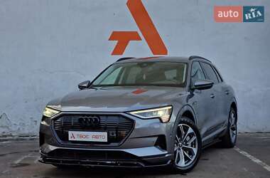 Audi e-tron  2020
