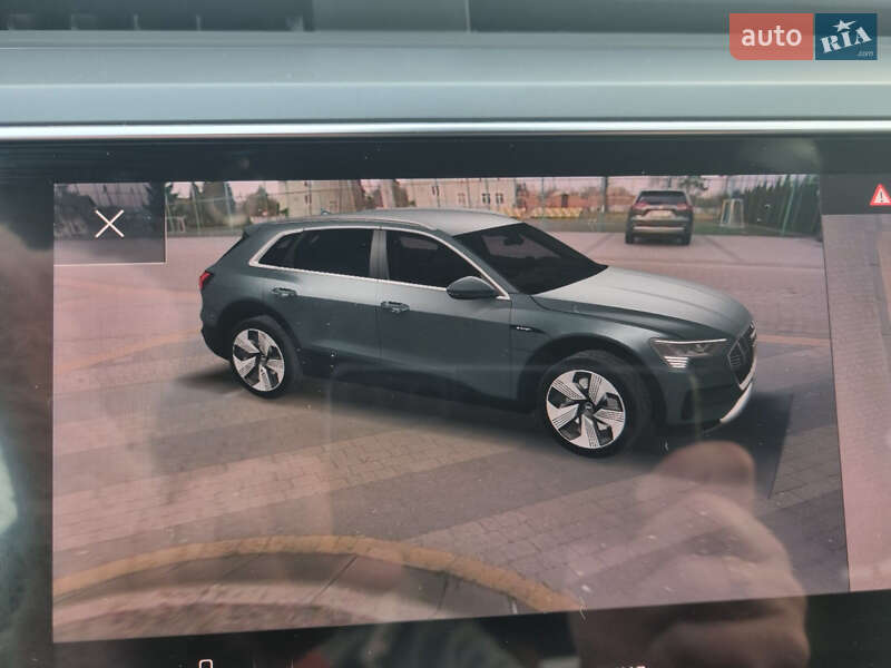 Внедорожник / Кроссовер Audi e-tron 2019 в Львове
