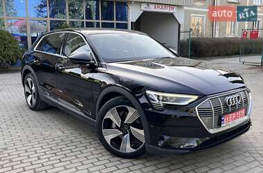 Audi e-tron  2019