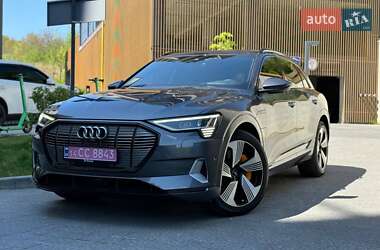 Audi e-tron  2019