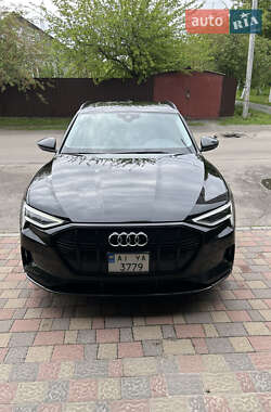 Audi e-tron  2020