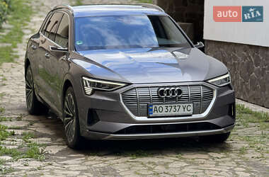 Audi e-tron  2019