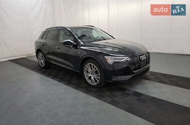 Audi e-tron  2020